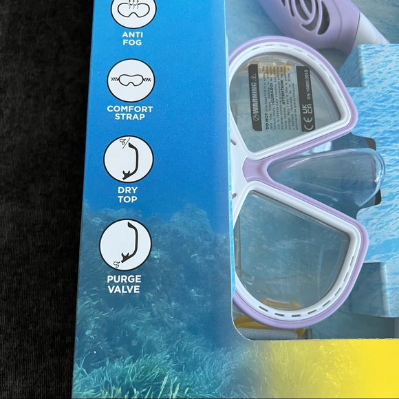 NIB U.S. Divers Junior’s Mask And Snorkel - Picture 7 of 11